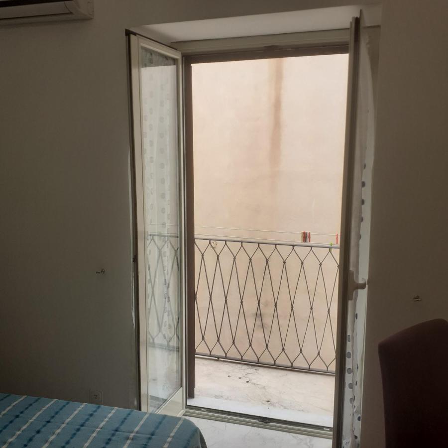 شقة A Casa Dell'Artista تْشيفالو المظهر الخارجي الصورة